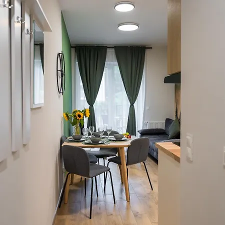 Апартаменты Apartament Ostoja Parku Kasprowicza- Z Basenem , Jacuzzi I Sauna Шклярска-Поремба