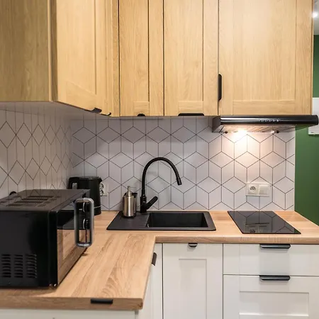 Apartament Ostoja Parku Kasprowicza- Z Basenem , Jacuzzi I Sauna Апартаменты *